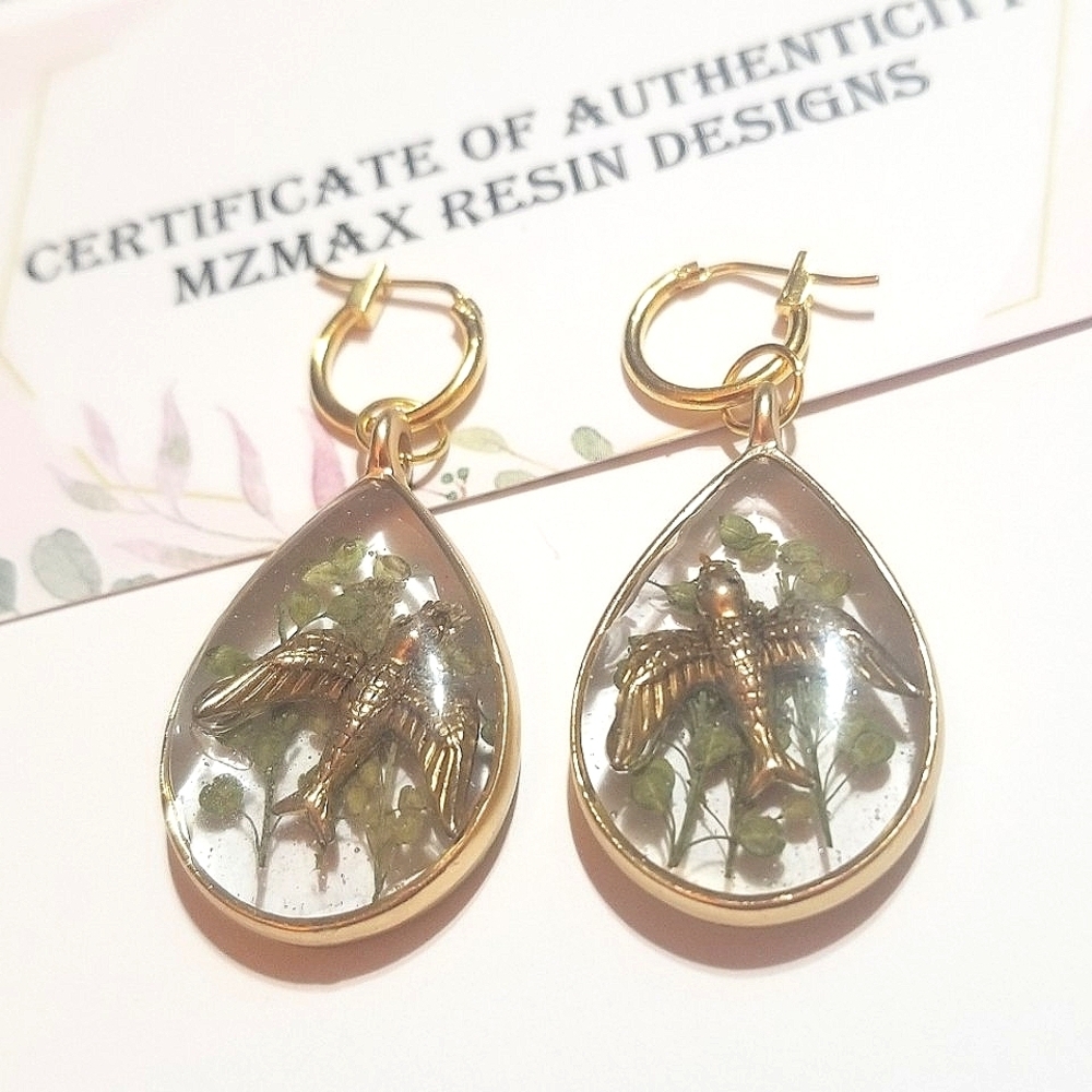 NATURAL HEATHER w/ Brass Birds MzMax Resin Designs Earrings